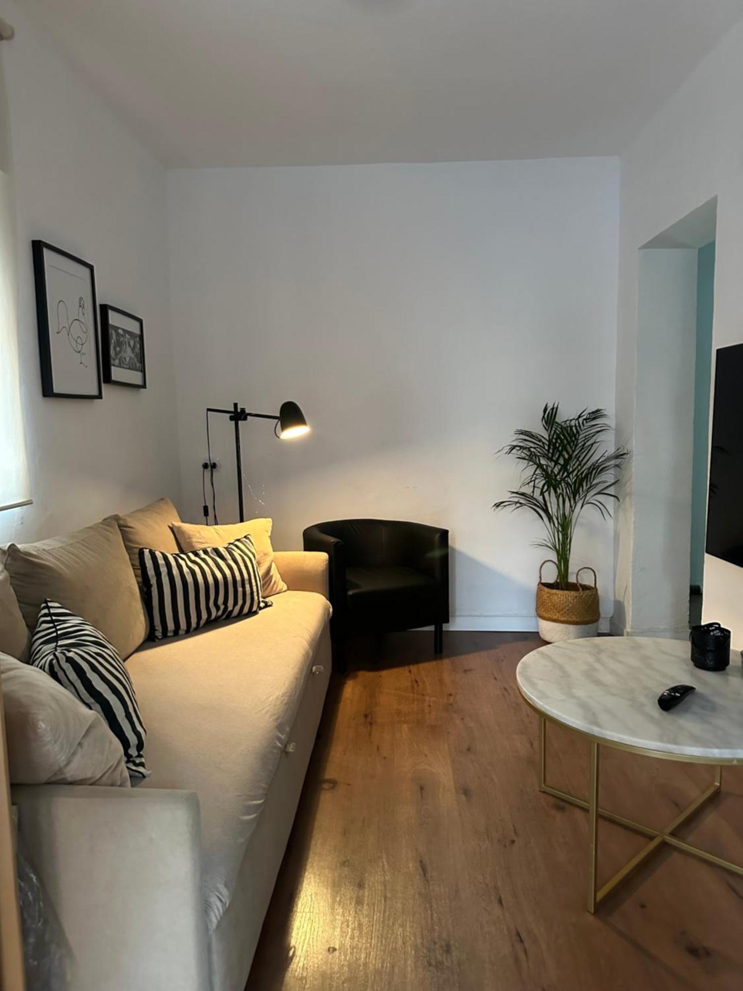 Casa Leo Apartment Almeria Bagian luar foto