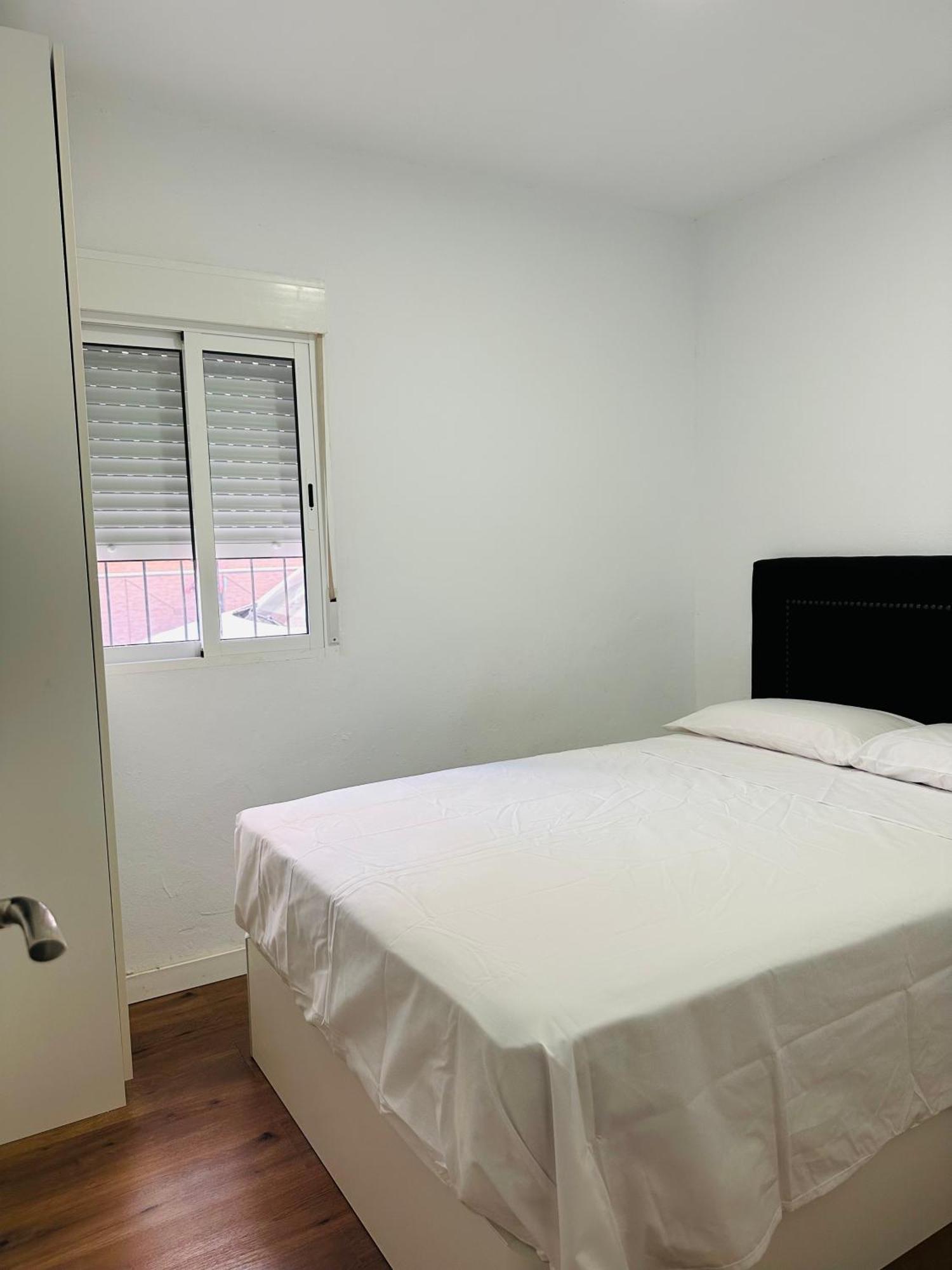 Casa Leo Apartment Almeria Bagian luar foto